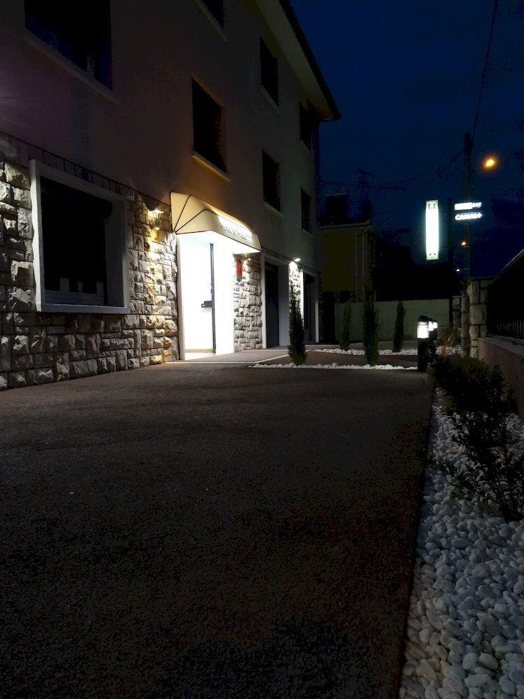 Hotel Prado Avec Parking - Proche Zenith Toulouse Eksteriør bilde
